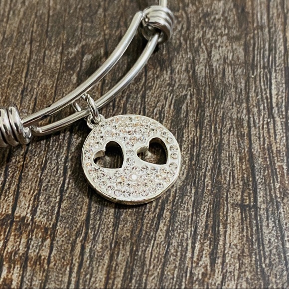 Footnotes Silver Sisters Forever Diamond Studded Charm Bracelet Heart Cutouts - Picture 3 of 6